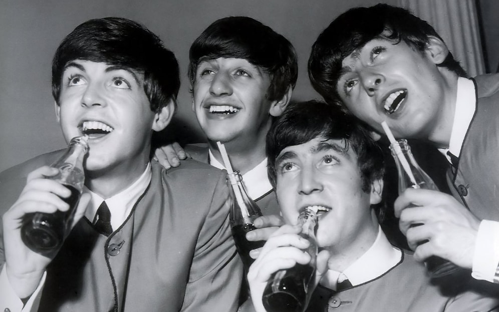 Beatles'ın İlk Albüm Anlaşması Satıldı