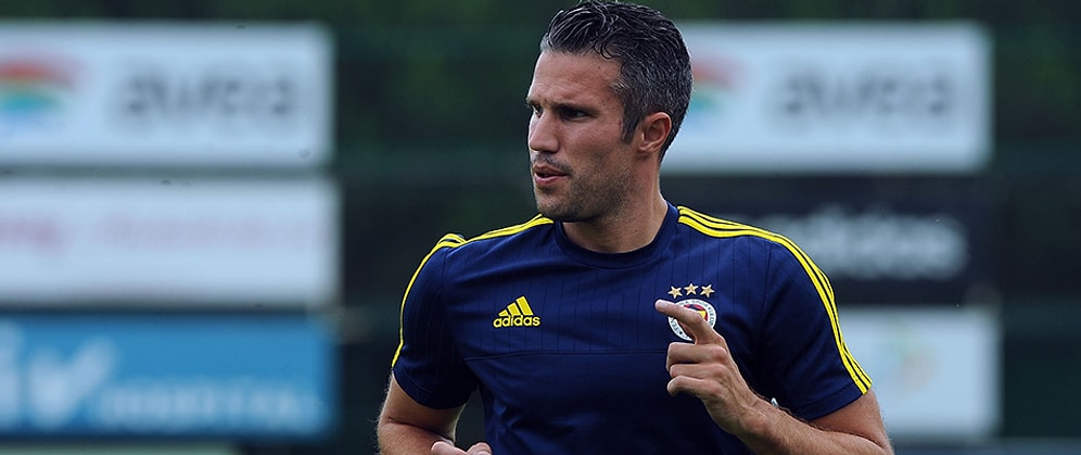van Persie: "Beşiktaş Maçını Sabırsızlıkla Bekliyorum"