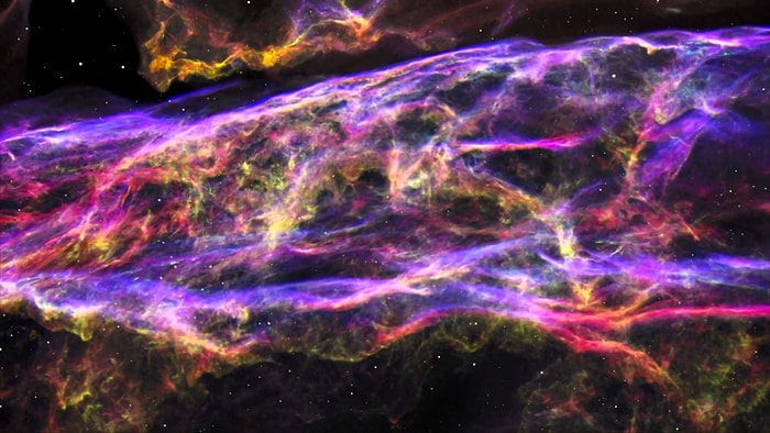 Veil Nebula’sından Şahane Kareler