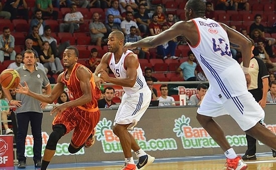 Anadolu Efes, Galatasaray'ı Rahat Geçti