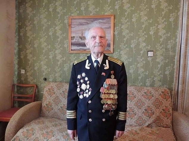 Nikolai Mikhailovich Belyaev 92 yaşında ve Hitler'in 1945 senesinde yaptığı parlamento baskınına şahit olmuş son asker.