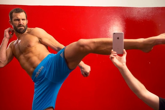 iPhone 6s Plus UFC Dövüşçüsü Luke Rockhold'un Testinden Geçemedi