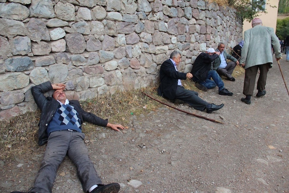 Suyunu Vermek İstemeyen Köylülere TOMA ve Gazlı Müdahale