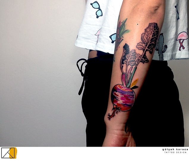 1. Watercolor Tattoo konusunda Türkiye'nin en iyilerinden: Gülşah Karaca
