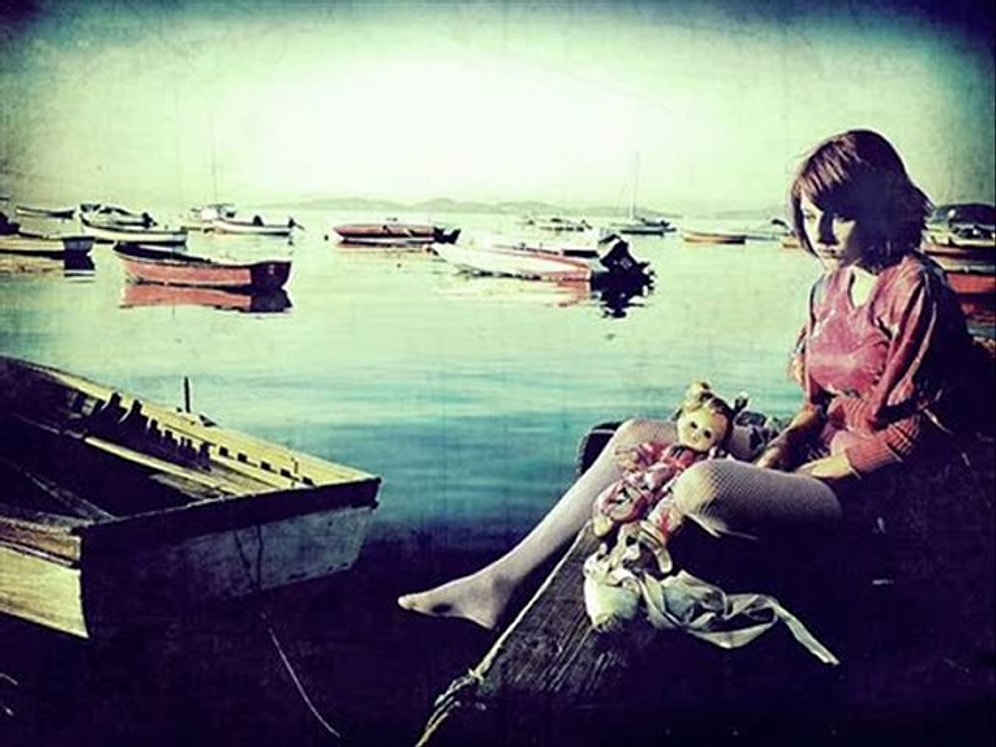 Ayrılığın Fena Halde Kağıt Kesiğine Benzediğinin 14 Kanıtı