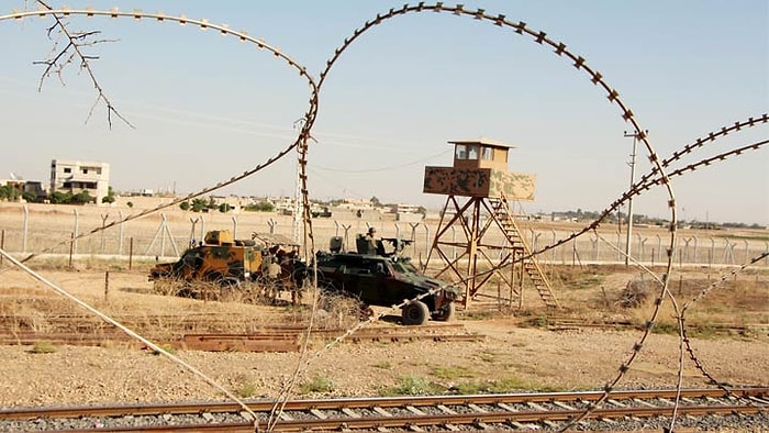 Rusya: "Türkiye'den 100 Militan Suriye'ye Geçiş Yaptı"