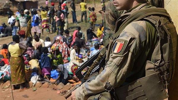 Daha önce Guardian duyurmuştu: 'Fransız askerler çocuklara tecavüz etti'