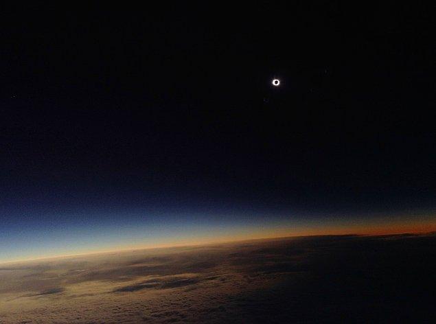 29. Total Solar Eclipse over North Atlantic Ocean - Philippe Rowland