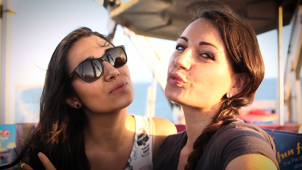 En İyi Arkadaşınız İle Neredeyse Evli Olduğunuzun Kanıtları