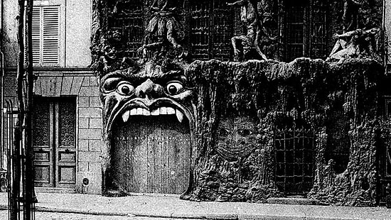 1920'lerde Eğlence Anlayışının Çok Farklı Olduğu Paris'teki Korku Temalı Gece Kulüpleri