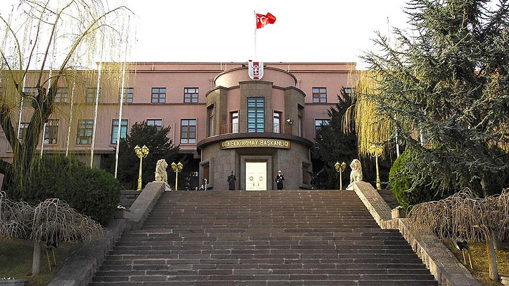 Genelkurmay: Hakkari'de 10 Terörist Ölü Ele Geçirildi