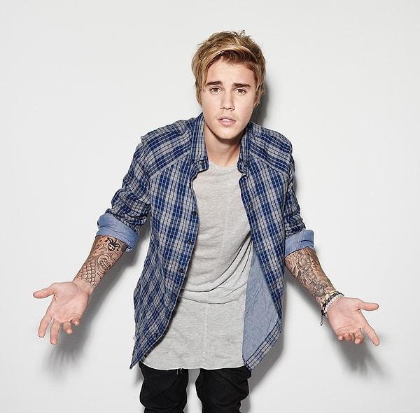 Justin Bieber, 3 yıllık aradan sonra yeni albümü "Purpose"ı yayınlamaya hazırlanıyor.