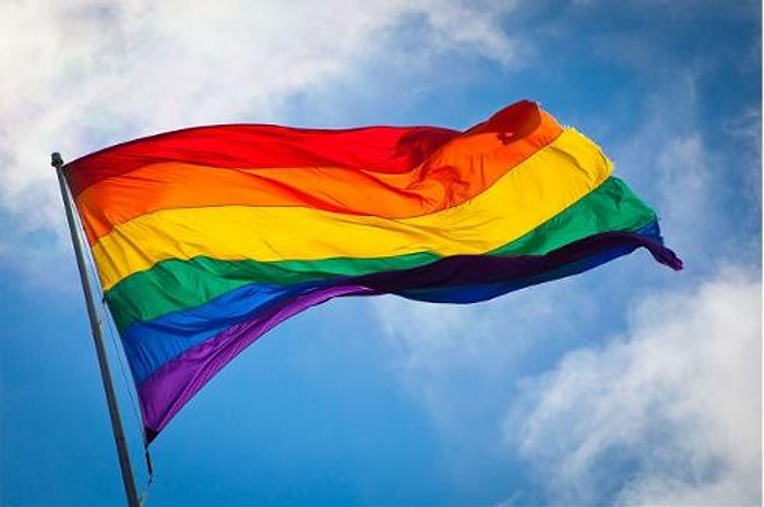 LGBTİ Bireylerde Duyunca Koşarak Kaçma İsteği Uyandıran 12 Söylem