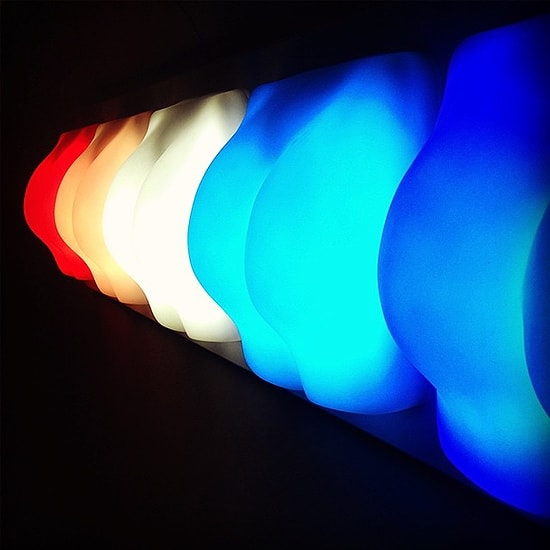 Oldukça Enteresan Olan Kalça Şeklindeki Bu Lambalar Tek Dokunuşunuzla Yanıyor