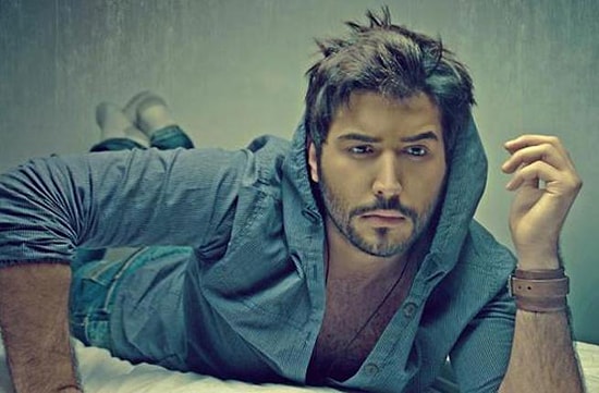 Hayranları Tarafından Etrafı Sarıldığı İçin Tutuklanan Suudi Arabistanlı Yakışıklı Oyuncu