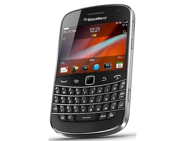 BlackBerry Bold 9900 Çıktı!