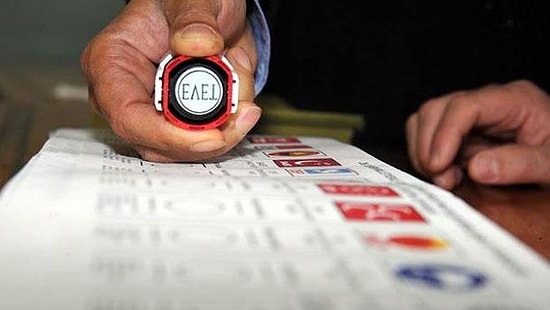 Van Gürpınar'da AKP İlçe Başkanı Gözaltına Alındı