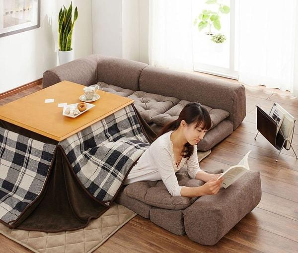 Farklı tasarımlarıyla her eve uygun bir Kotatsu var.