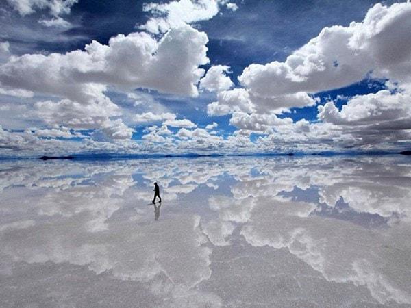 13. Salar de Uyuni Gölü (Bolivya)