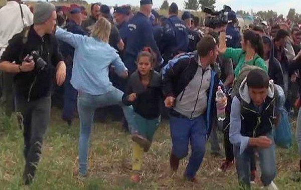 6. Macar gazetecinin, sınırı geçerken Suriyeli mülteci çocuğa attığı tekme