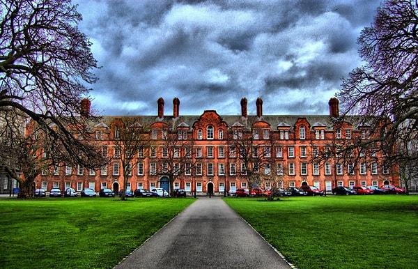6. Trinity Üniversitesi - İrlanda