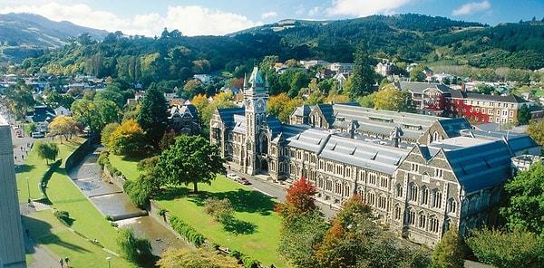 14. Otago Üniversitesi - Yeni Zelanda