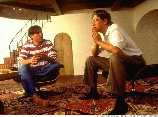 30. Steve Jobs ve Bill Gates.