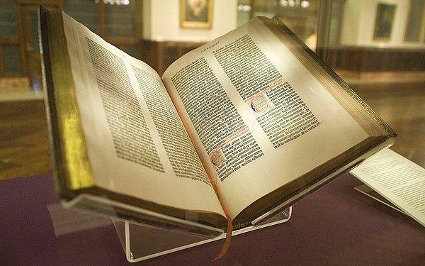 9. $10.2 milyon	($4.9 milyon)	Gutenberg İncili