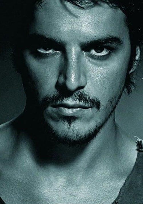 Kaptan Jack Saparrow (Johnny Depp) / Mehmet Günsür