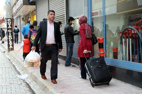 Bazı vatandaşlar evlerini terk etti