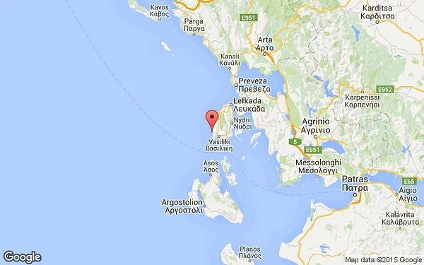 Yunanistan'da 6.1 Büyüklüğünde Deprem: İki Kişi Hayatını Kaybetti