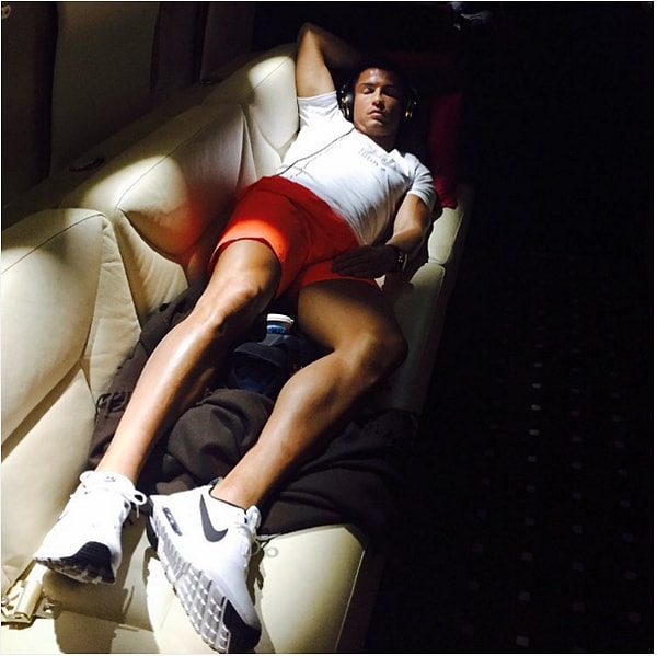 7. А, потом на 7-ой день, он отдыхал.