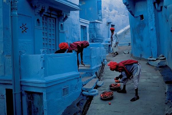 1. Coğrafi bakımdan Hindistan'ın Rajastan Eyaleti'nin tam merkezinde yer alan Jodhpur, mavi rengiyle turistleri kendine mıknatıs gibi çeken bir şehir.