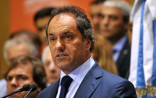 Scioli ve Kirchner tebrik etti
