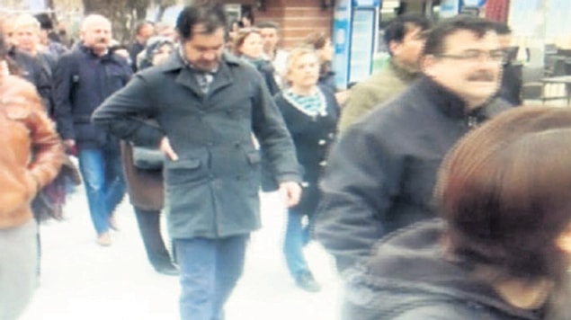 Olayın ardından kendisi için bir 'saygı yürüyüşü' düzenmişti, yürüyüşte rahatsızlanan Halil Serkan Öz, kalp krizi geçirdi ve kurtarılamadı.