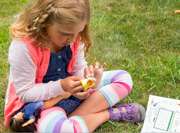 В то время, как некоторые эксперты находят это познавательным для детей, ...