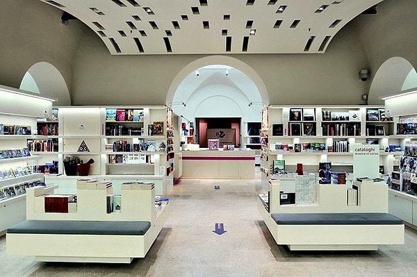 2. The Bookàbar Bookshop, Roma, İtalya