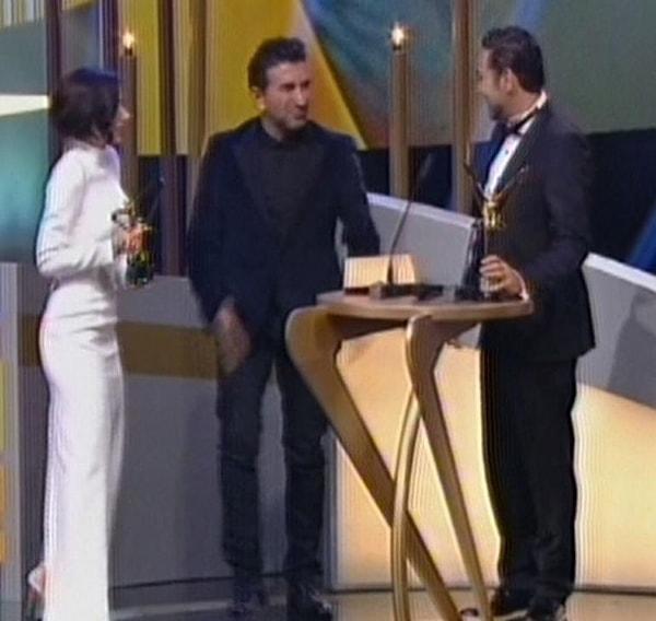 En iyi klip ödülü: Metin Arolat - Gülşen (bangır bangır)