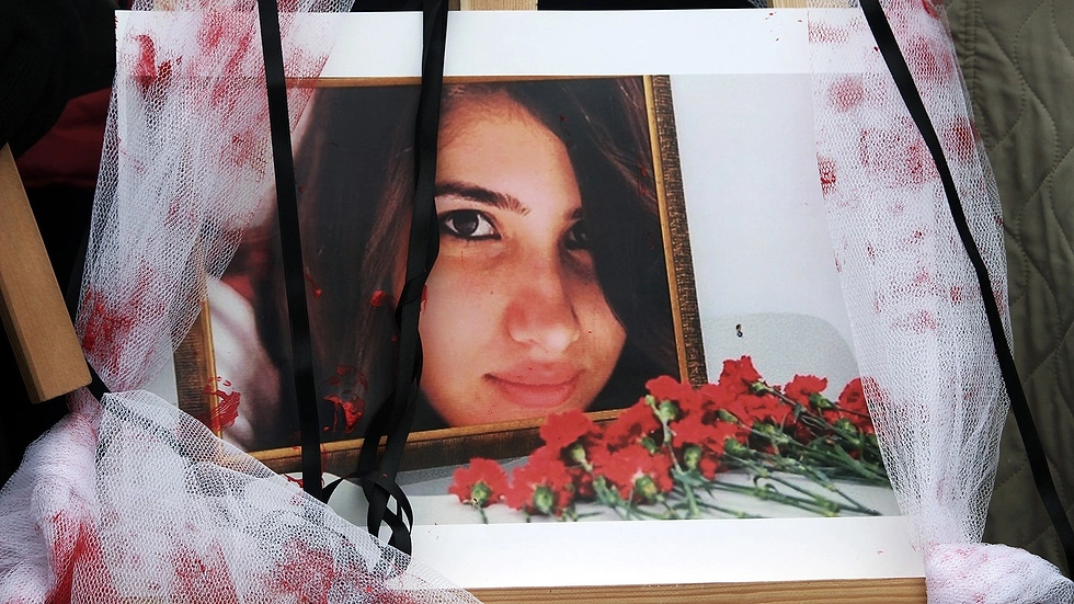11 Şubat - Üniversite Öğrencisi Özgecan Aslan Vahşice Katledildi