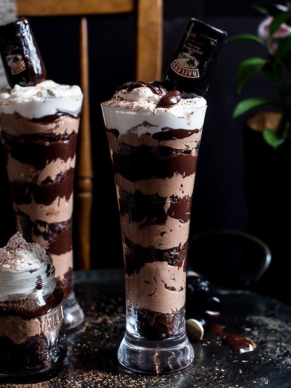 14. Ирландский двойной шоколадный брауни-чизкейк