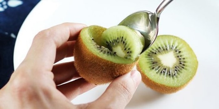 Hayatınız Boyunca Yanlış Kestiğiniz 14 Yiyecek