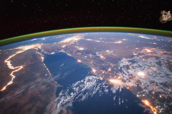 19. NASA astronotu Scott Kelly tarafından Uluslararası Uzay İstasyonu'ndan çekilen fotoğrafla Nil Nehri.