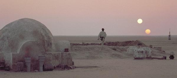 7. Anakin'in de Luke'un da memleketi olan, çöl ikliminin hakim olduğu gezegenin adını bilebilecek misin acaba?