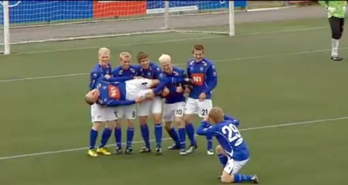 Futbol Sahalarında Gördüğümüz En Orijinal 10 Gol Sevinci