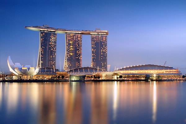 14. Гостиница Marina Bay Sands Oteli, Сингапур