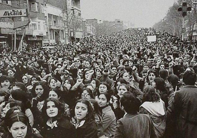 5. Iranian women protesting the mandatory headwear, 1979