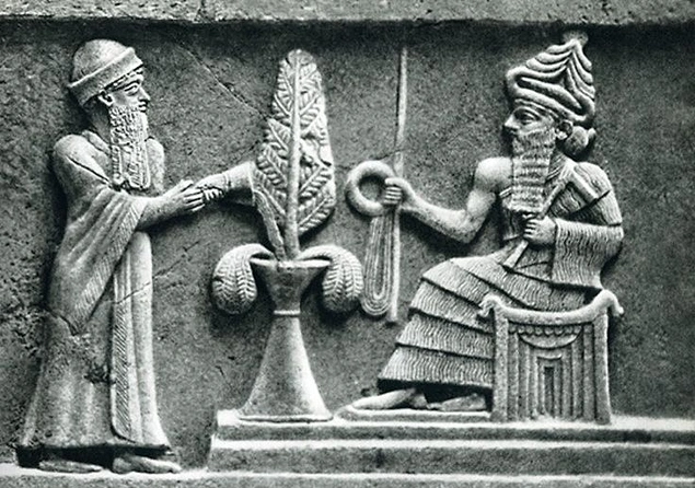 Bazı tarihiçiler Sümerlerin önemli tanrılarını iki gruba ayırarak inceler: