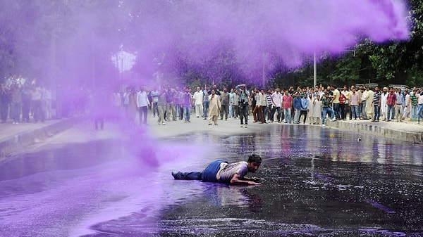 15. Протест кашмирских государственных служащих.