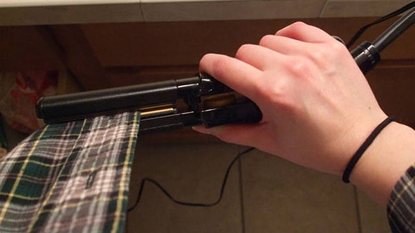 11. Кроме того, утюжок можно использовать в бытовых нуждах.