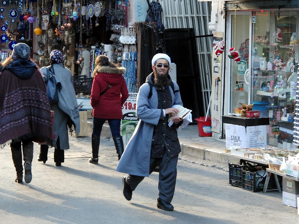 İzmir'de Yılbaşı Kutlamıyoruz' Bildirisi